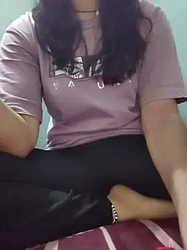 Snapshot of Laila_Pahadi chatting on 10/08/25, 08:42 Laila Pahadi online show from 10/08/25, 08:42