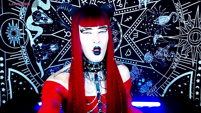 Snapshot of naomi_satan chatting on 10/14/25, 02:34 naomi satan online show from 10/14/25, 02:34