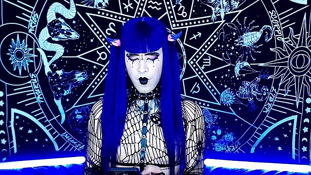 naomi satan online show from 12/22/25, 12:44