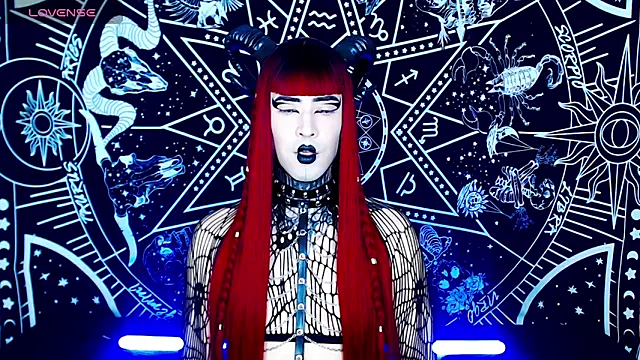 Snapshot of naomi_satan chatting on 09/25/25, 11:55 naomi satan online show from 09/25/25, 11:55