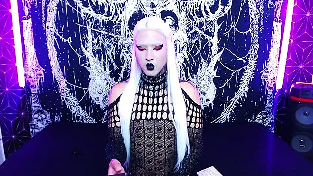 naomi satan online show from 05/19/26, 11:56