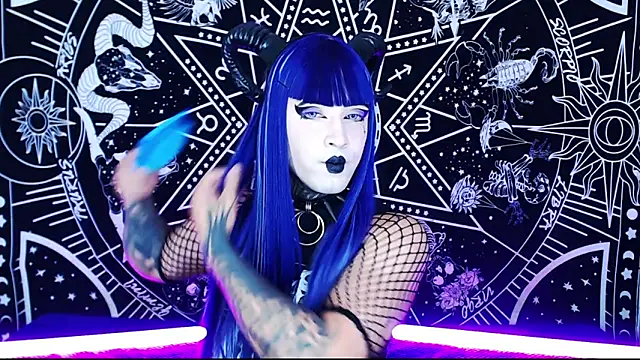 naomi satan online show from 04/16/26, 11:07