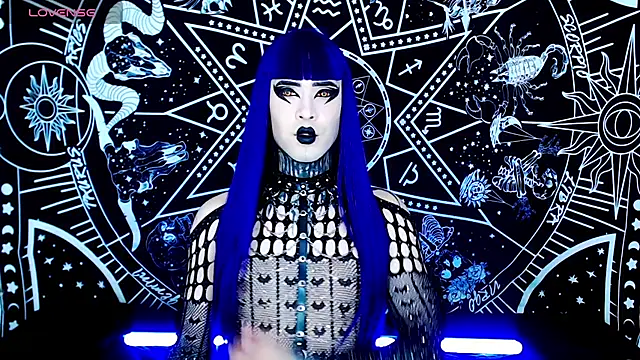 Snapshot of naomi_satan chatting on 10/15/25, 04:44 naomi satan online show from 10/15/25, 04:44