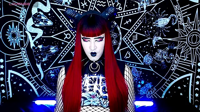 naomi satan online show from 10/28/25, 12:55