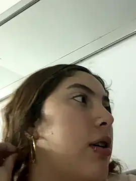 Samantha 2190 online show from 12/05/25, 12:32