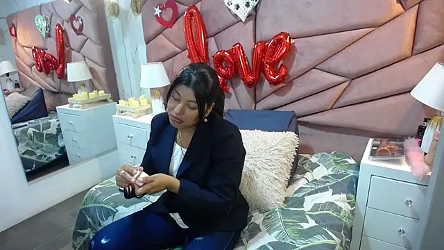 canela a73 online show from 09/24/25, 05:30