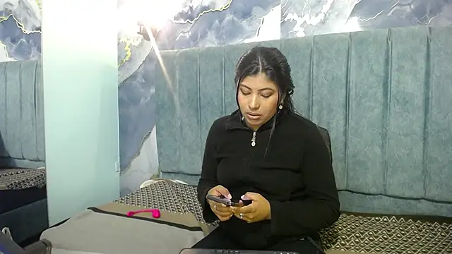 canela a73 online show from 11/15/25, 08:57