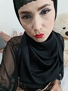 jamila zair online show from 07/15/26, 03:52