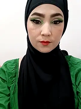 jamila zair online show from 03/17/26, 01:14