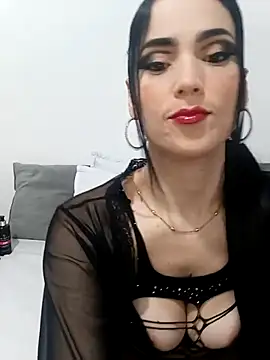 jamila zair online show from 10/30/25, 12:36