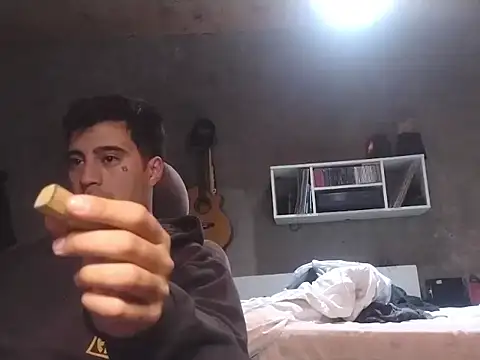 parca13 online show from 11/18/25, 05:11