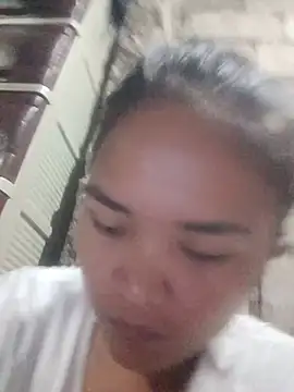 Sexy-Mama25 online show from 12/17/25, 02:00