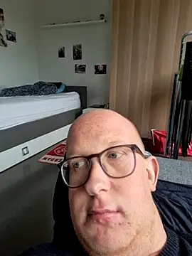 geilerd122 online show from 11/23/25, 01:21