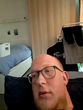 geilerd122 online show from 02/17/26, 02:36