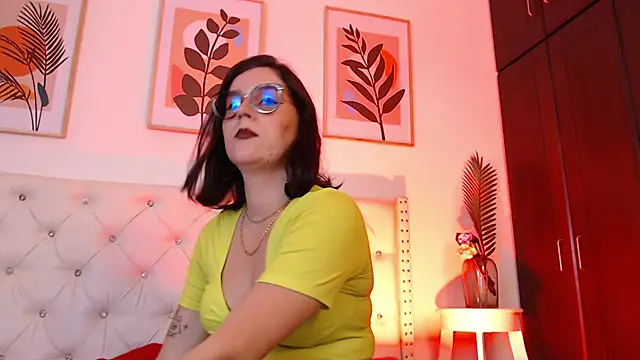 Snapshot of barbyehot chatting on 09/10/25, 11:04 barbyehot online show from 09/10/25, 11:04