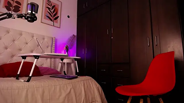 barbyehot online show from 04/11/26, 12:29