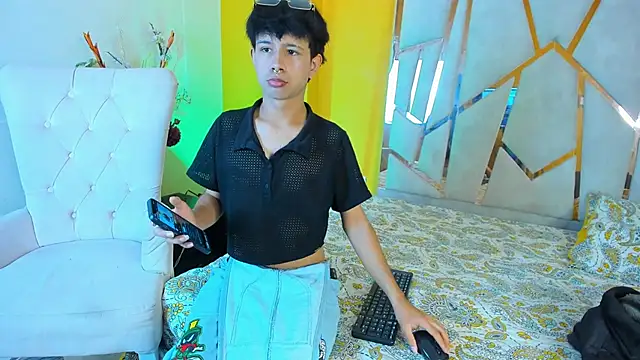 bjorn andresen  online show from 10/25/25, 07:36