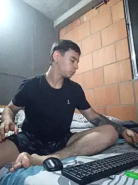 Killua Zoldyck420 online show from 11/11/25, 02:06