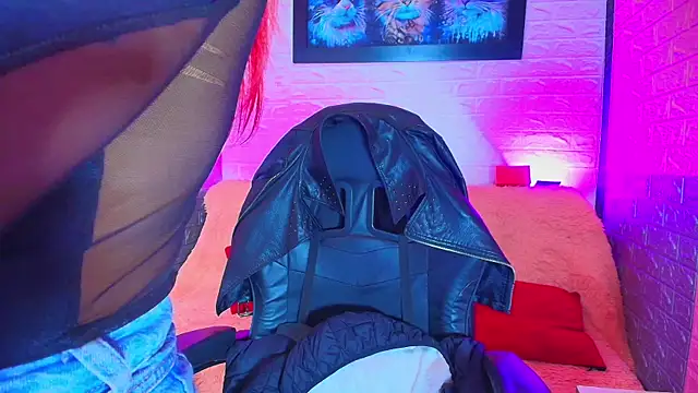 kiim katta01 online show from 12/14/25, 02:29