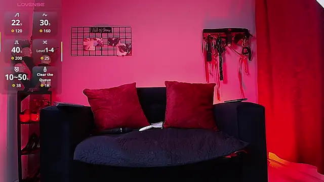 Snapshot of Daphne_Clarke chatting on 11/03/25, 11:25 Daphne Clarke online show from 11/03/25, 11:25