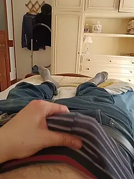 Empi19cm online show from 04/05/26, 02:24