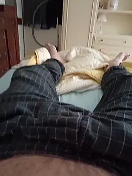 Empi19cm online show from 04/12/26, 04:32