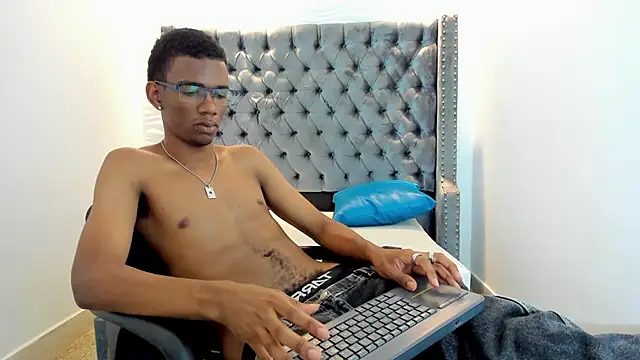 nero reyd online show from 11/18/25, 07:06