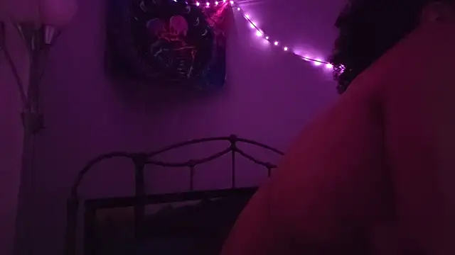 puddled wonderland online show from 11/04/25, 04:27