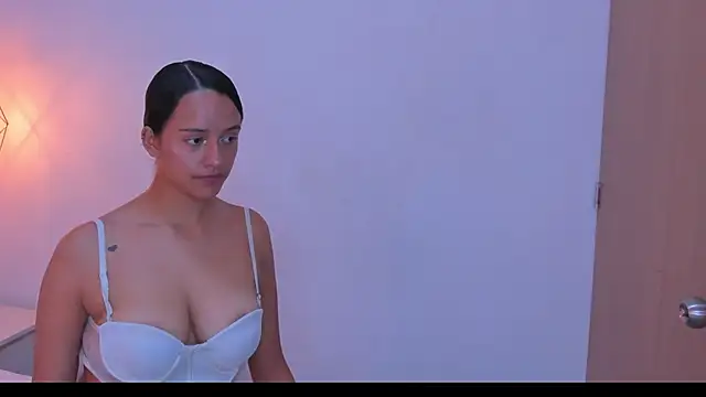 Salome Smitth 1 online show from 04/16/26, 09:39