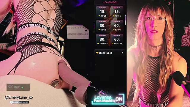 EmeryLune xo online show from 12/22/25, 06:13