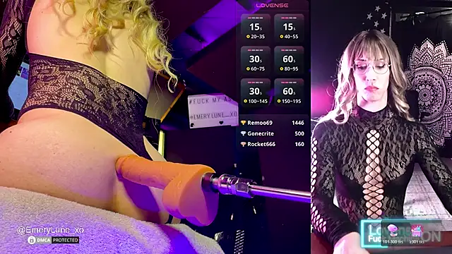 EmeryLune xo online show from 12/04/25, 05:17