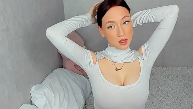 EileenMoores online show from 04/15/26, 04:07