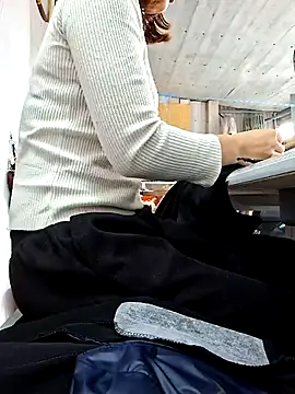 irina hana online show from 11/20/25, 12:33