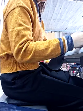 irina hana online show from 11/21/25, 12:53