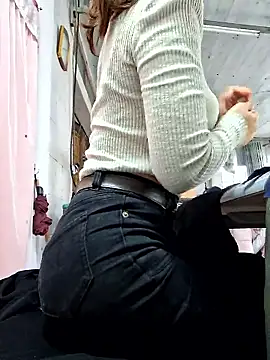 Snapshot of irina_hana chatting on 01/13/26, 01:09 irina hana online show from 01/13/26, 01:09