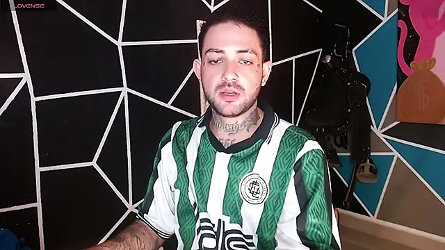 nicolastorres99 online show from 10/26/25, 12:22