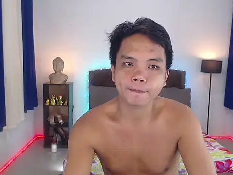 XExtraServiceManX online show from 11/05/25, 01:31