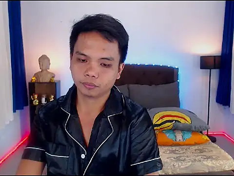 XExtraServiceManX online show from 10/18/25, 12:07