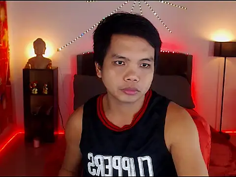 XExtraServiceManX online show from 12/18/25, 01:48