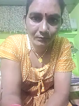 Snapshot of ZIVAA chatting on 10/15/25, 06:11 ZIVAA online show from 10/15/25, 06:11