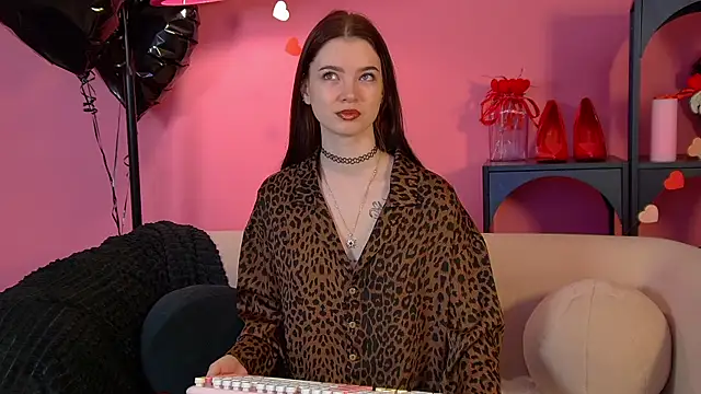 MelissaMays online show from 02/25/26, 06:19