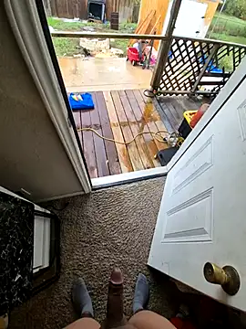 EsDezz88 online show from 12/17/25, 03:39