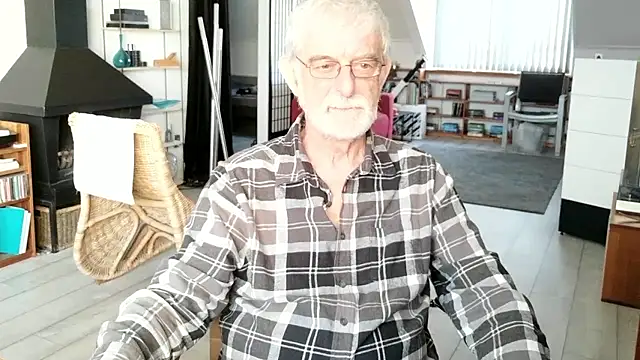 ewaldwillems99 online show from 02/19/26, 03:09