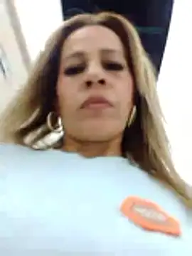 Alisson Milf online show from 04/14/26, 04:17