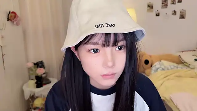 Momo-xx online show from 01/11/26, 12:50