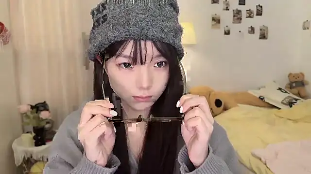 Momo-xx online show from 01/13/26, 01:20