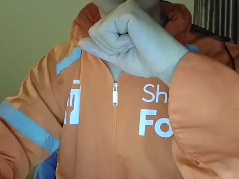 leanhtung123 online show from 04/16/26, 02:40