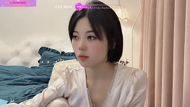 Snapshot of bao-bao- chatting on 10/22/25, 05:23 bao-bao- online show from 10/22/25, 05:23