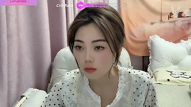 bao-bao- online show from 04/11/26, 12:42