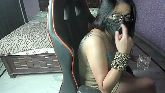 Snapshot of ShylaGill chatting on 10/29/25, 11:09 ShylaGill online show from 10/29/25, 11:09